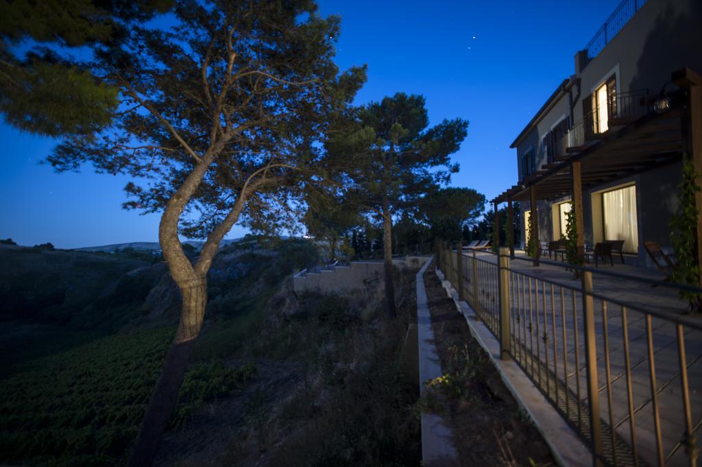 Feudo Del Biviere Villa Santa Ninfa Exterior foto